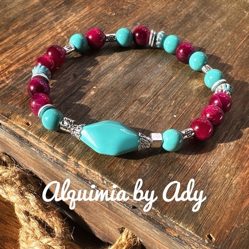 Magenta agate colorful bracelet